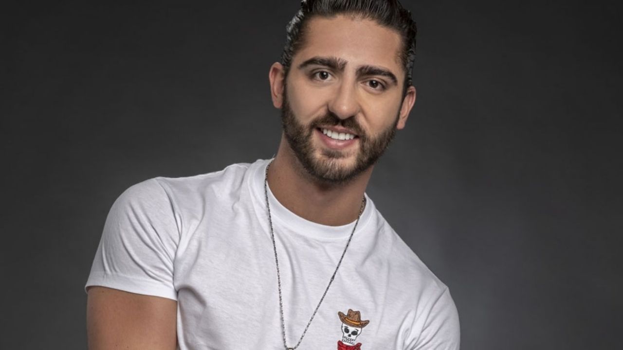 Luis ‘El Potro’ Caballero muestra su nuevo tatuaje en honor a fallecido artista