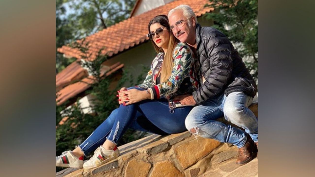 Vicente Fernández Jr. presume a su novia y redes estallan: “Vive, aún con arreglitos”