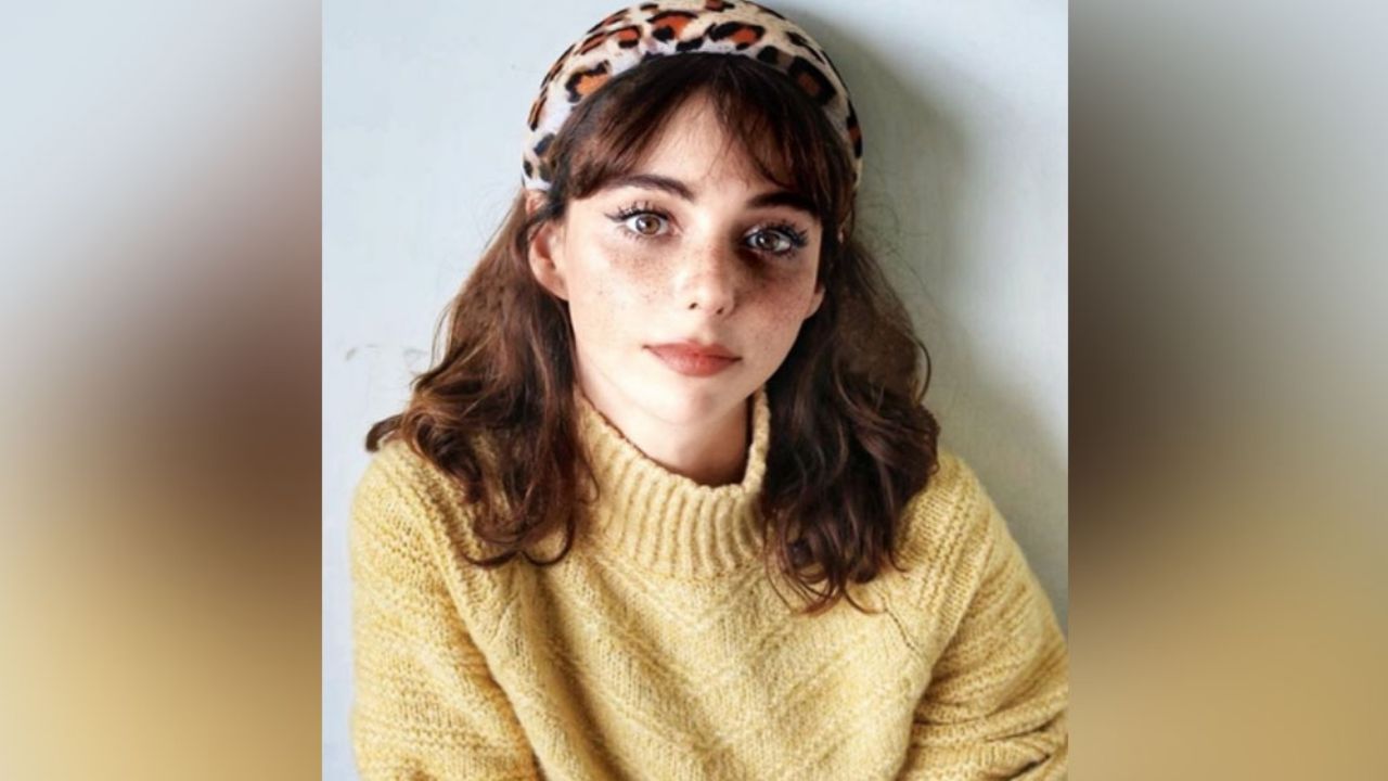 ¿Piojos? Natalia Téllez asegura que algo le brinca en la cabeza y no son ideas