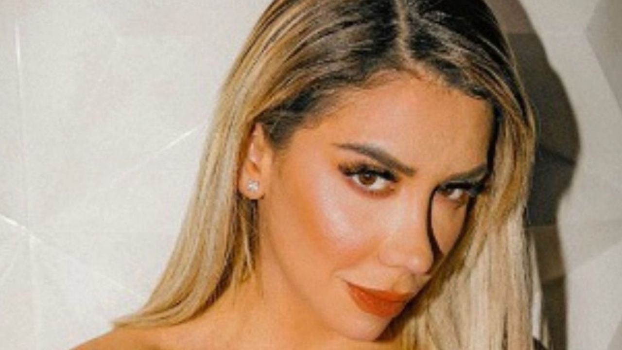 Karime busca desconectarse de todo y se quita el estrés desde una hamaca