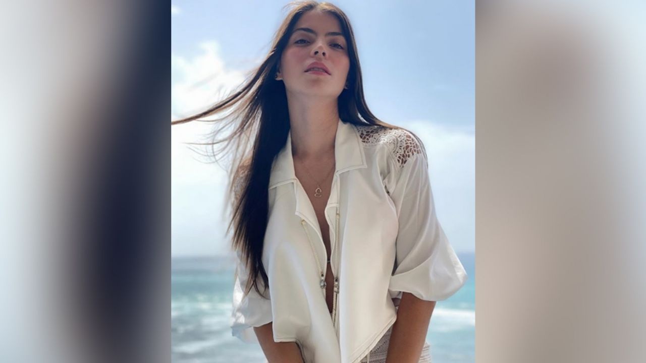 Esmeralda Ugalde de ‘Exatlón’ deleita a fans al posar a la orilla del mar en ‘look’ de verano