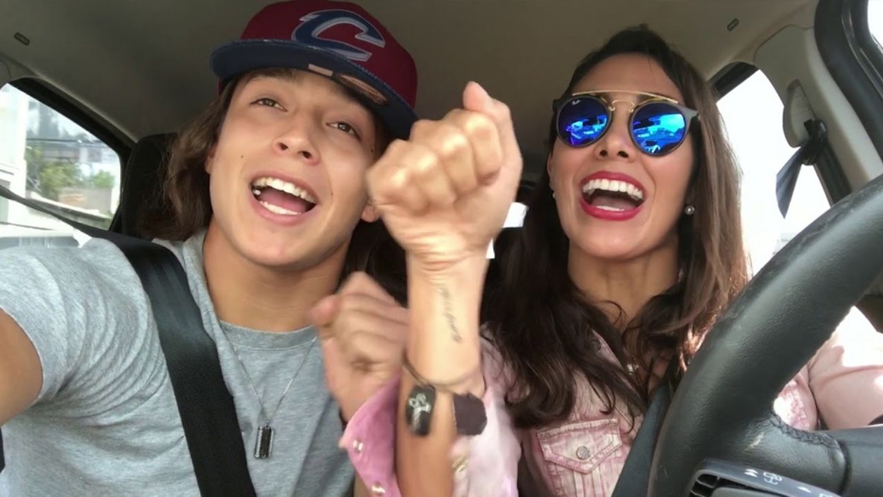 “Regresa a ‘Exatlón'”: Macky González causa furor al aparecer en TV Azteca con Enesto Cazares