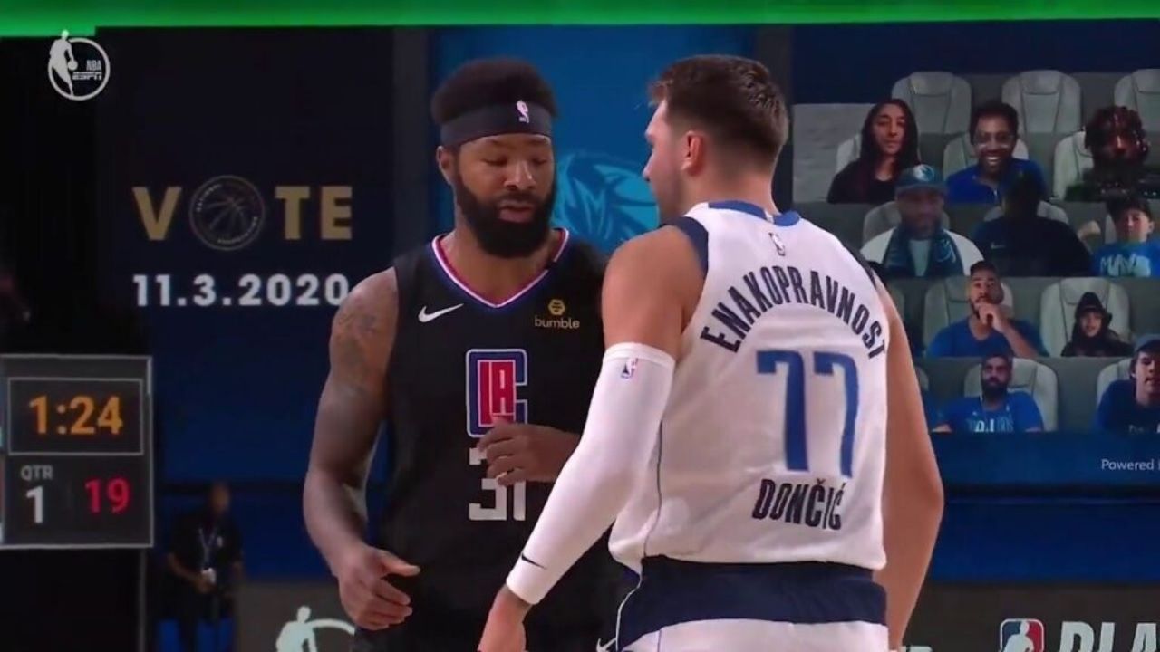 (VIDEO) NBA: Luka Doncic recibe fuerte golpe en la cara y casi desata una pelea