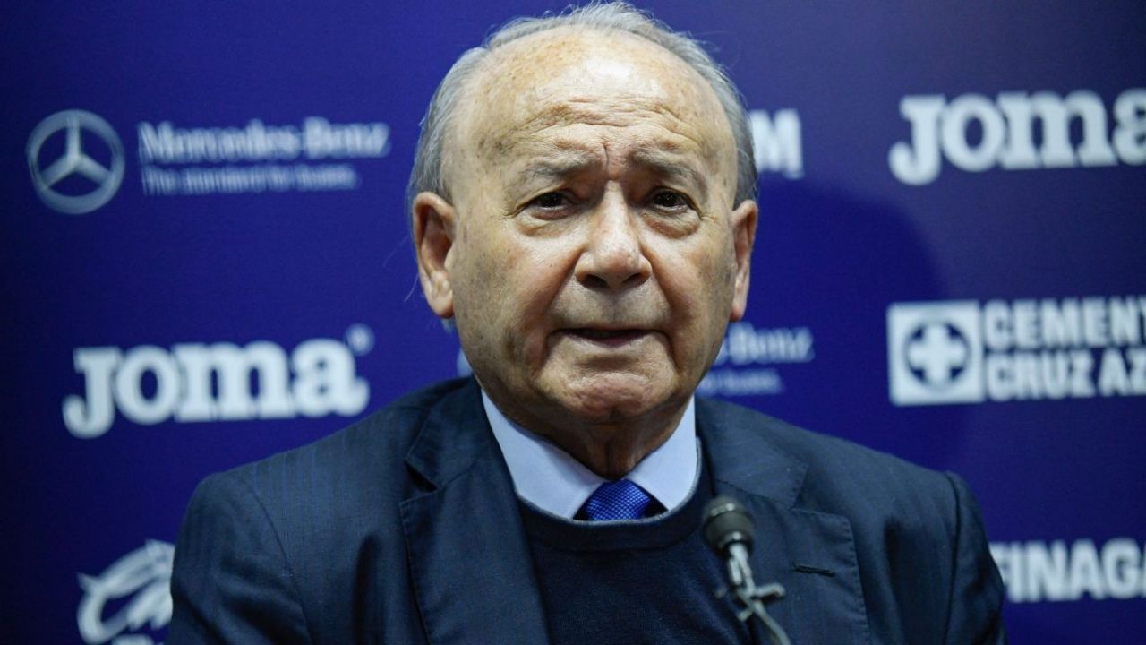 ‘Billy’ Álvarez obtiene suspensión para una de las dos órdenes de captura en su contra