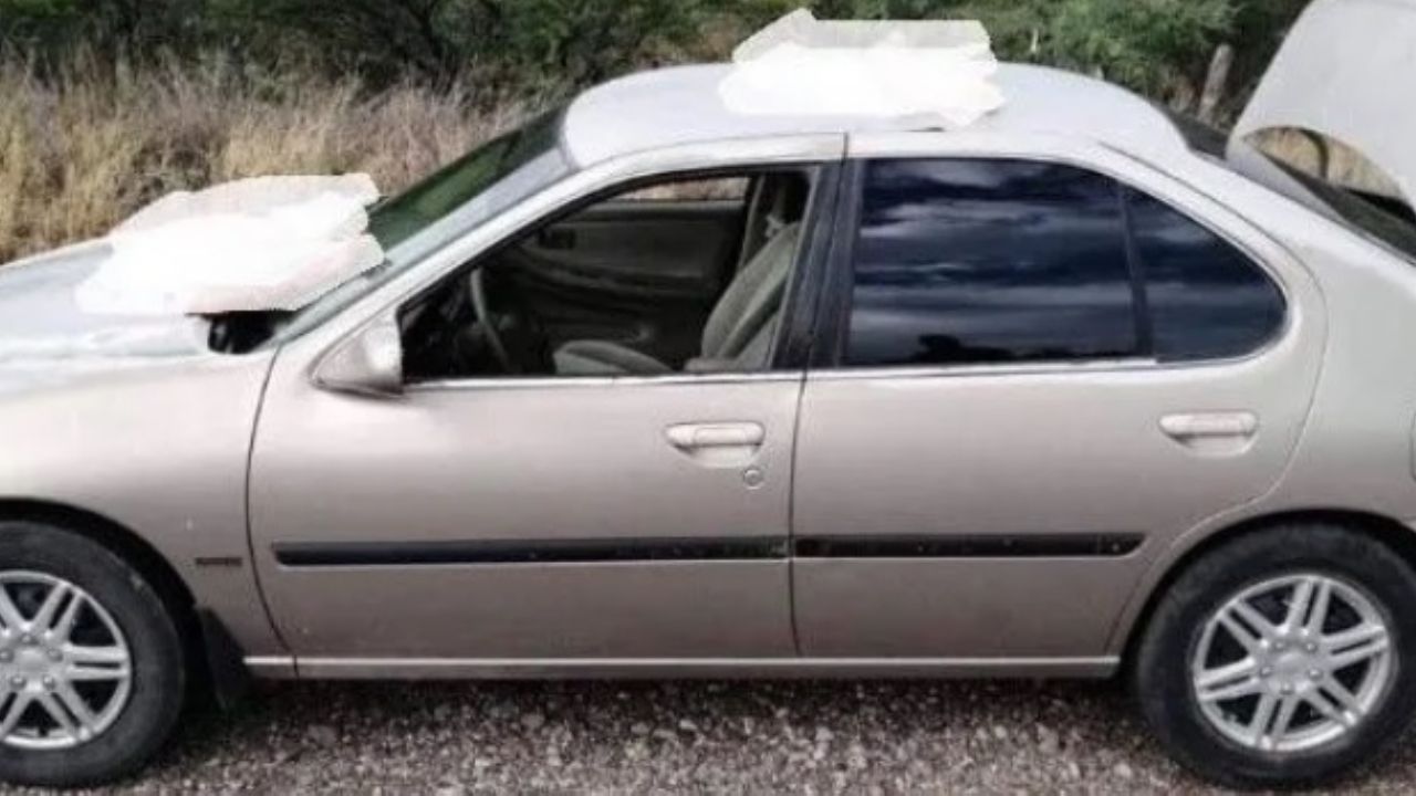 Sonora: Encuentran cuerpo desmembrado en un auto abandonado sobre la carretera