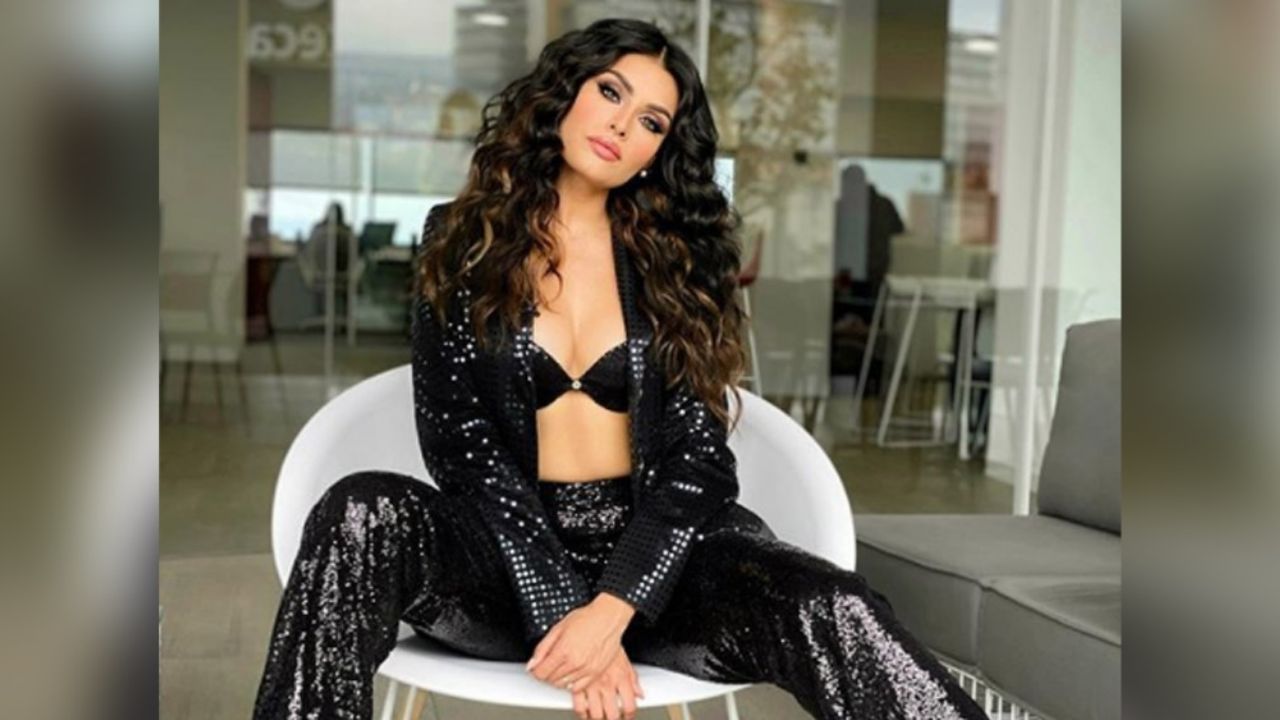 Kristal Silva alborota corazones en TV Azteca con encantador ‘outfit’ en ‘VLA’: “Chiquita”