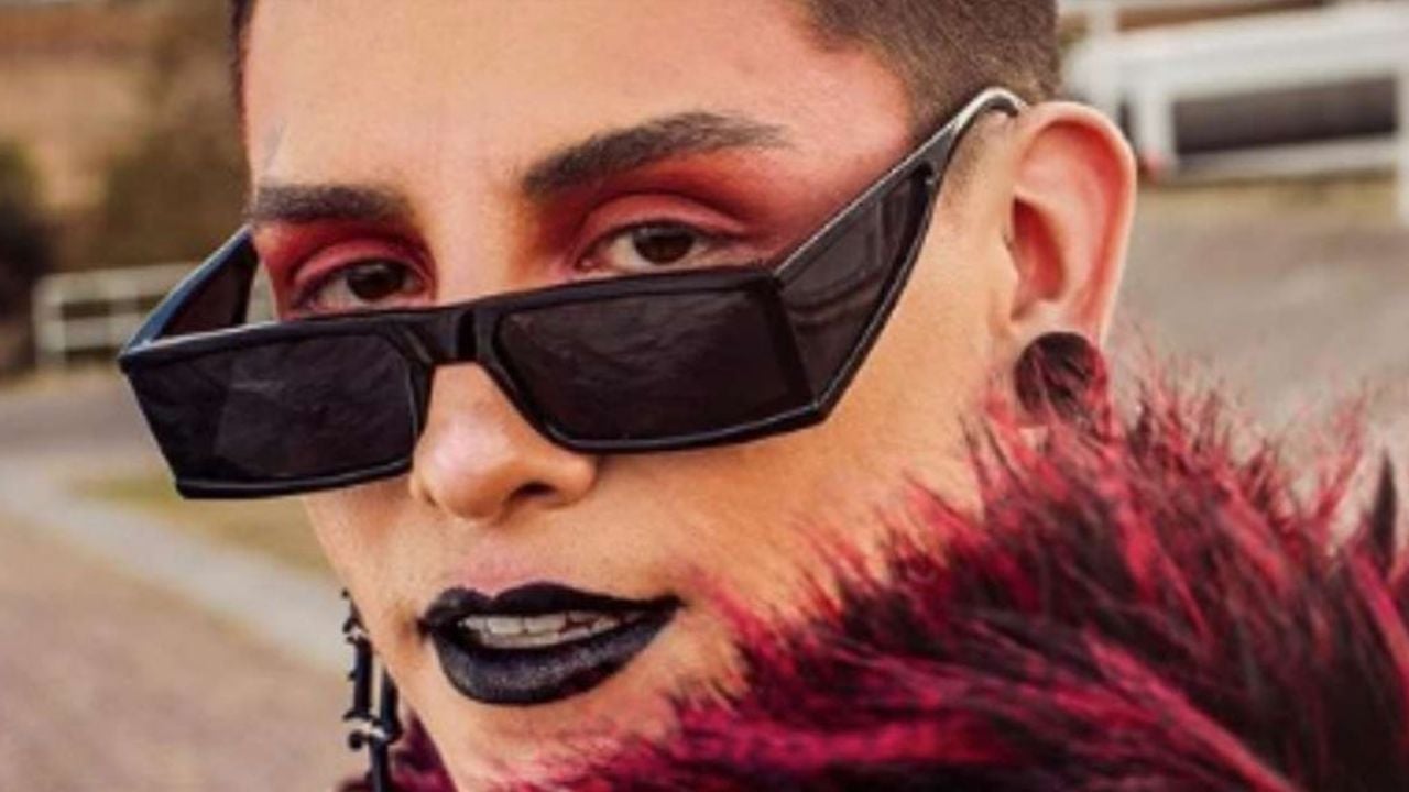 Kunno se hace de críticas en Internet tras descubrirse que cobra miles por mandar saludos