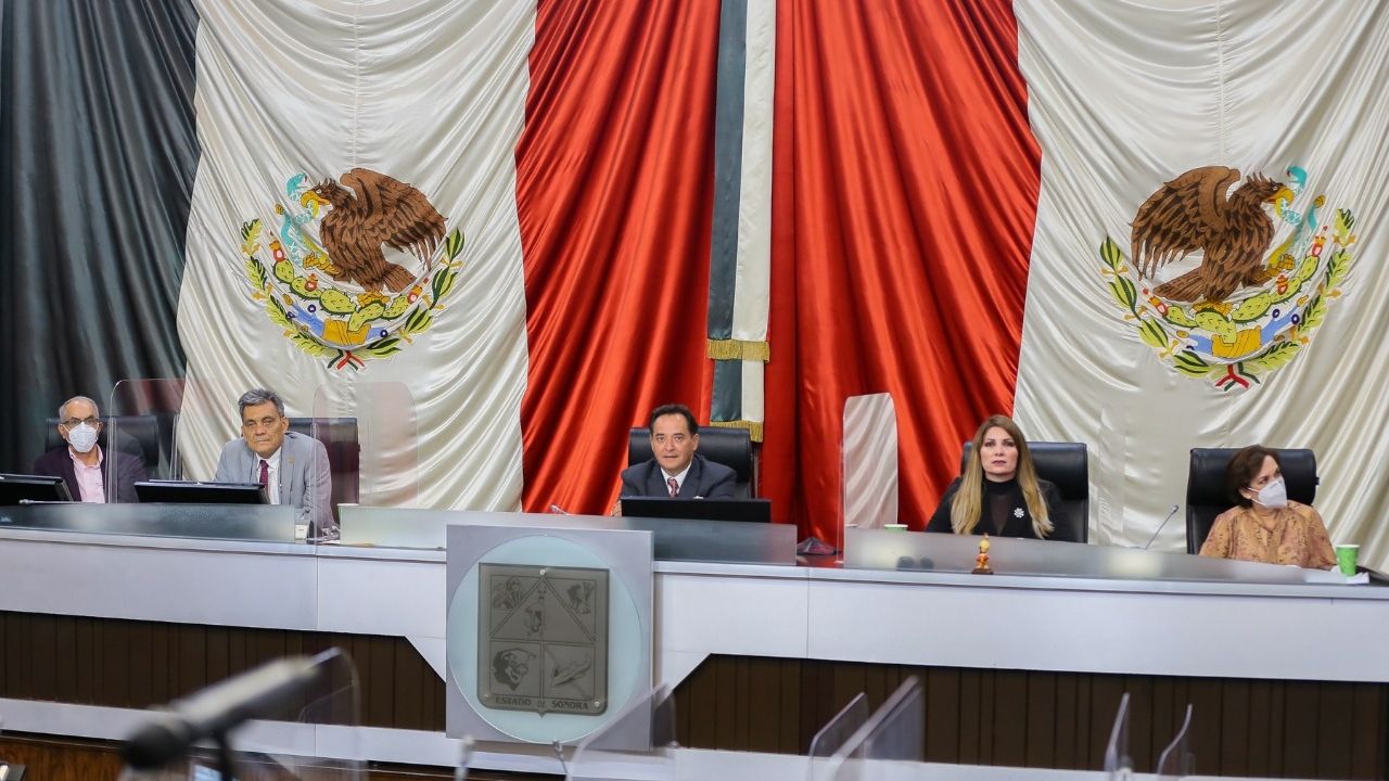 Congreso da comienzo al tercer período de sesiones ordinarias y presentación de agendas