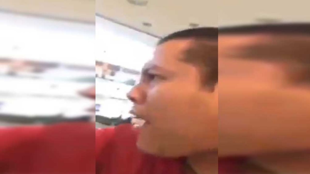 (VIDEO) Lord ‘Es Mi Cuerpo’ exhibe el mal ejemplo de AMLO y Slim: “No usaré cubrebocas”