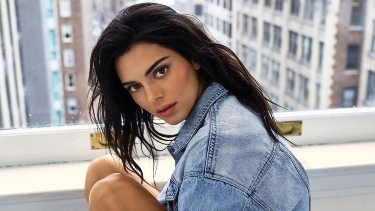 Kendall Jenner posa ‘look’ de senderismo al natural en Instagram: “Perfecta”