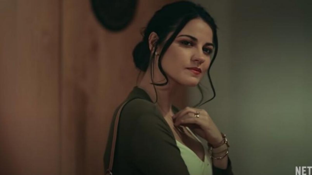 Maite Perroni de ‘Oscuro Deseo’ causa furor al posar de esta enloquecedora forma