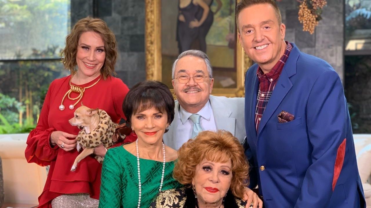 Piden a TV Azteca saque a Chapoy, Pedro Sola y Bisogno de ‘Ventaneando’ y entre conductora de ‘VLA’