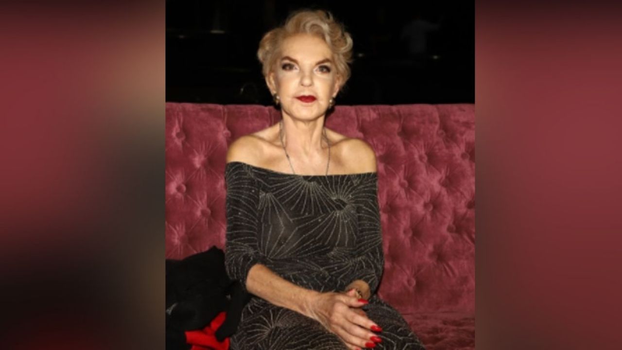 Ataúd de Wanda Seux es decorada con la bandera de la comunidad LGBT en agradecimiento