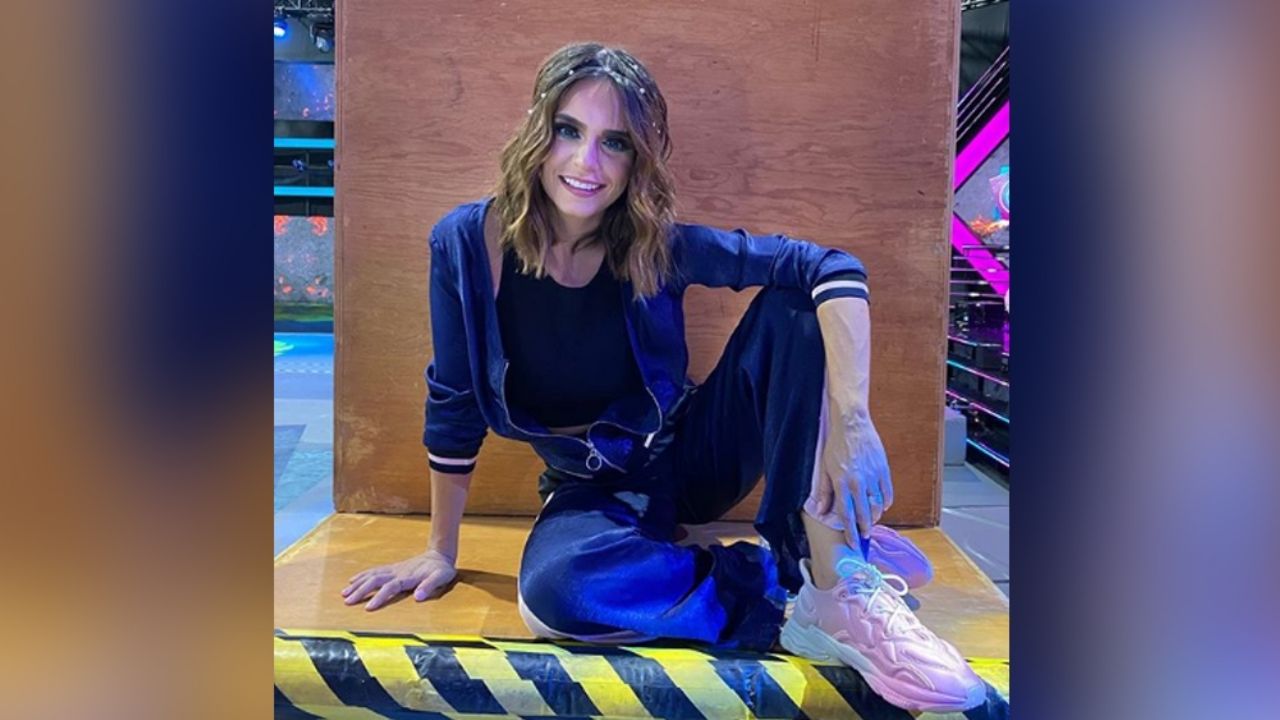 Tania Rincón enternece a todo Televisa al exhibir su embarazo en overol negro