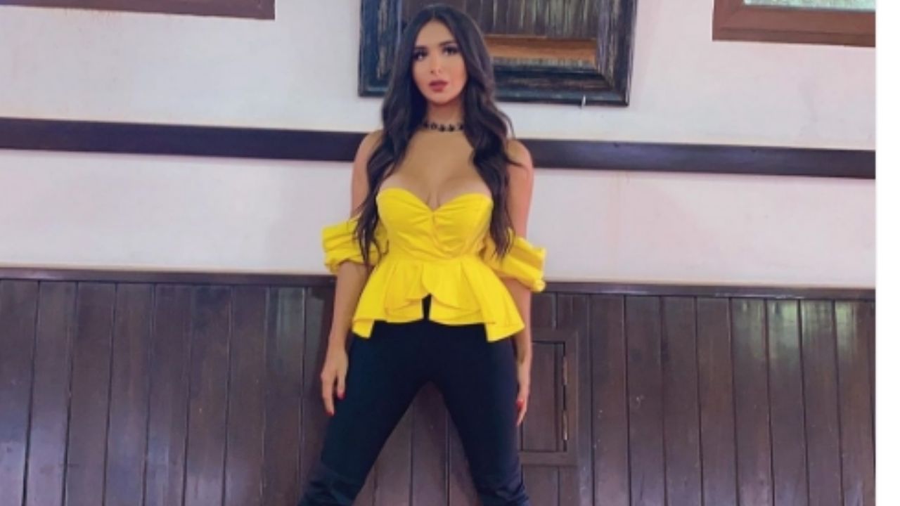 Serrath de ‘Enamorándonos’ se pone su exótico vestuario de ‘Survivor’ y la comparan con Rosique