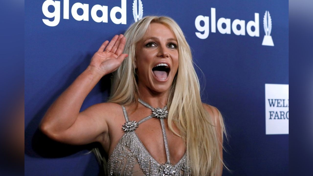 Sin una sola gota de maquillaje, Britney Spears arremete contra Hollywood: “Desagradables”