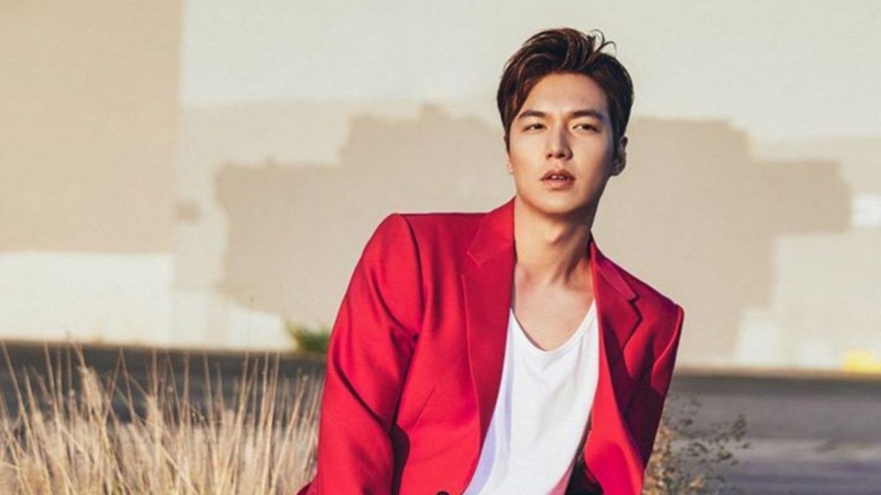 ¿Cena romántica? Captan a Lee Min Ho con ‘outfit’ elegante en un restaurant y causa furor