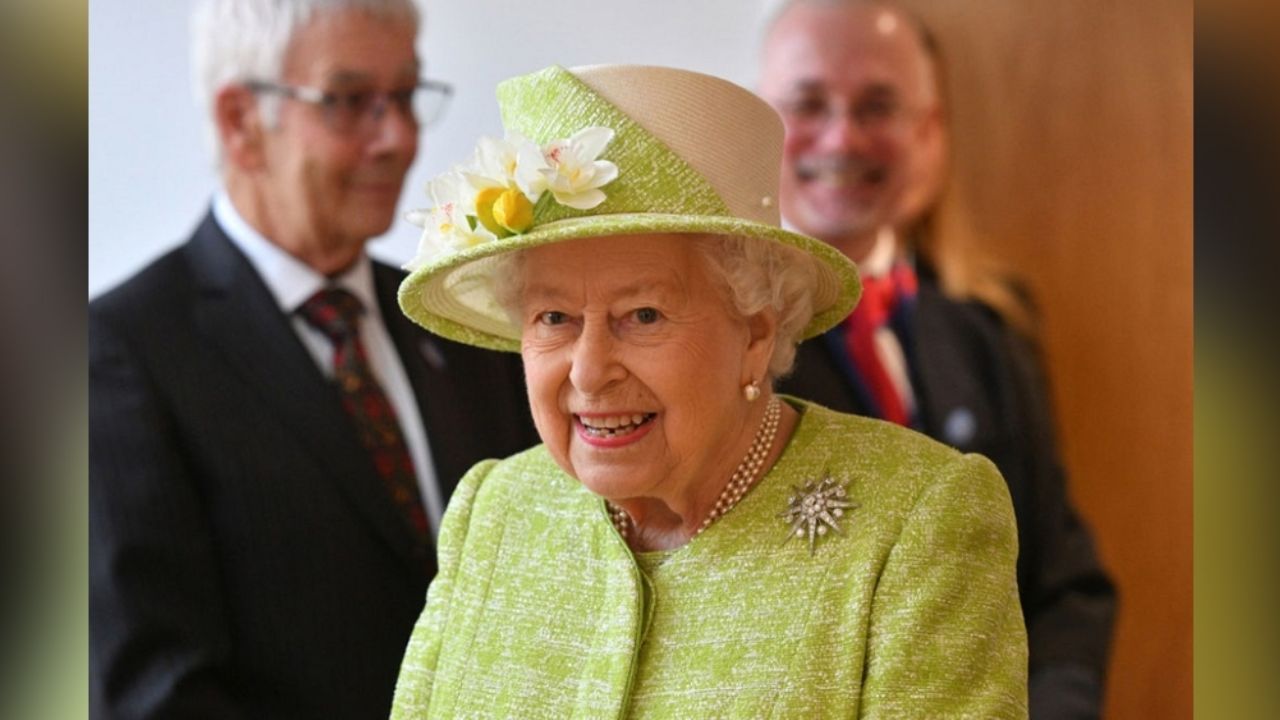 Reina Isabel II y la increíble regla real dispuesta a romper para complacer a británicos
