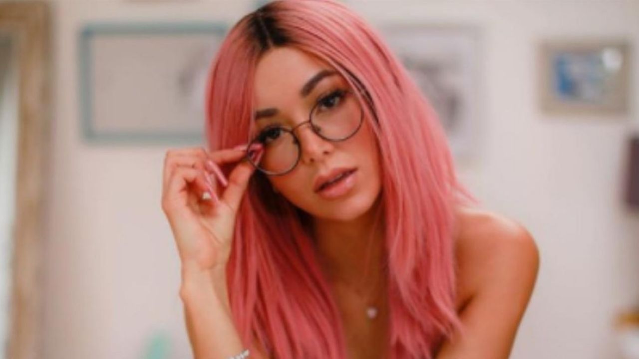 Caeli paraliza Instagram al presumir su cabellera ahora pelirroja con divertido baile