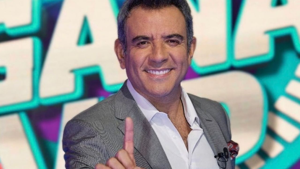 ¿Abandonará Televisa? Héctor Sandarti anuncia nuevo proyecto junto a su esposa