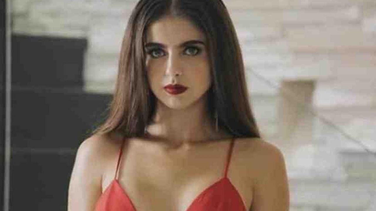 Michelle Renaud demuestra el increíble cambio físico que ha obtenido con ejercicio