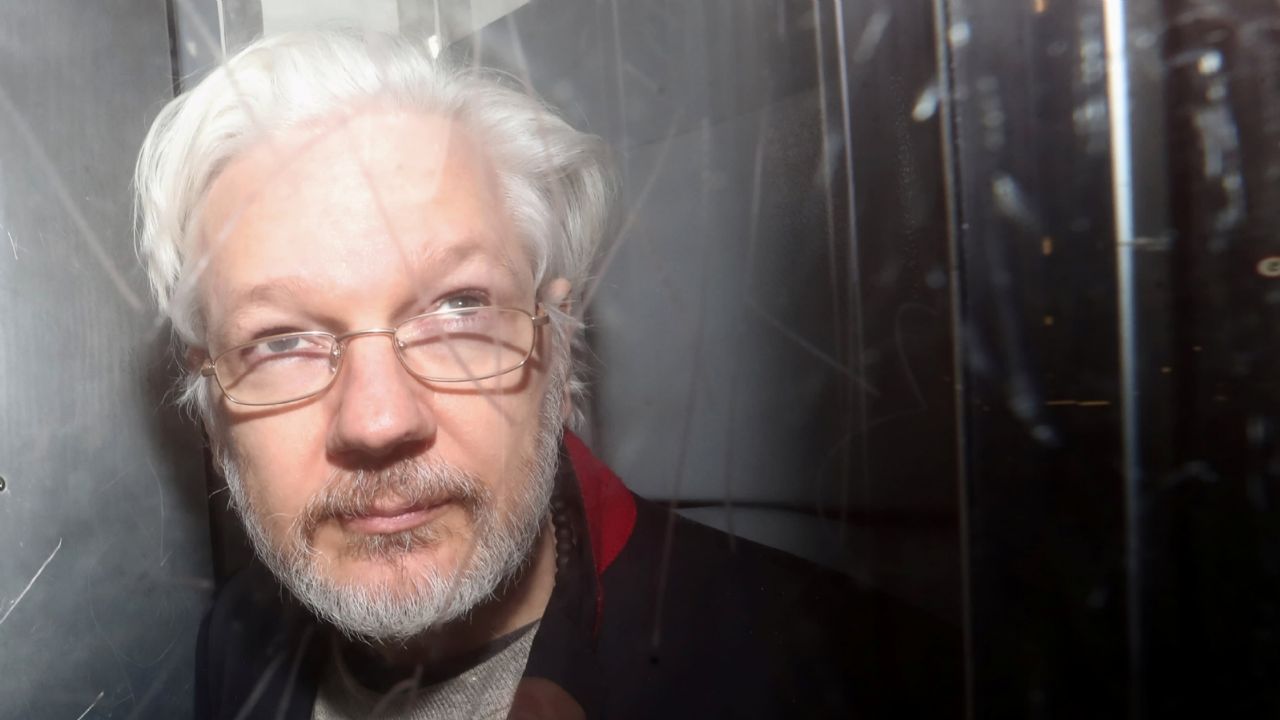 Julian Assange rechaza petición de Estados Unidos para ser extraditado