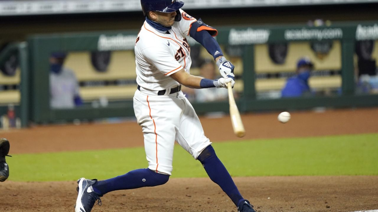 Peloteros boricuas usarán el ‘21’ en el día de Roberto Clemente en GL