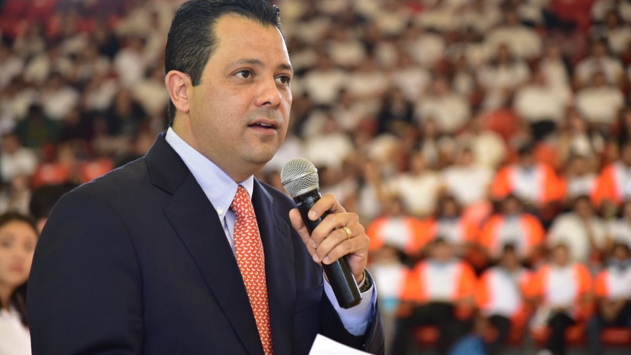 De Lucas Hopkins: “Esperamos que AMLO sea respetuoso en este proceso electoral”