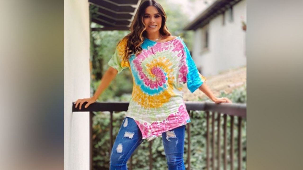 Galilea Montijo se luce en ‘Hoy’ al aparecer en fresco atuendo ¡y hasta en chanclas!