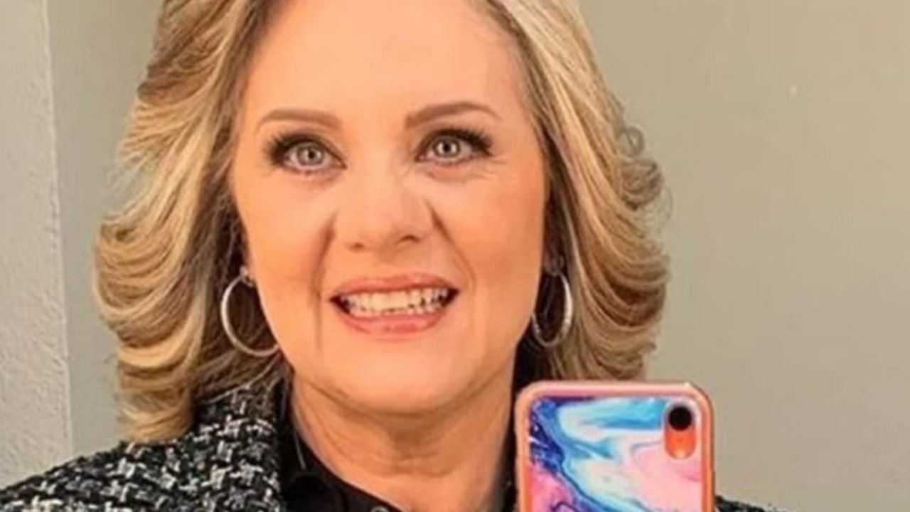 Érika Buenfil cautiva a sus fans al deslumbrar en sesión fotográfica y las redes enloquecen