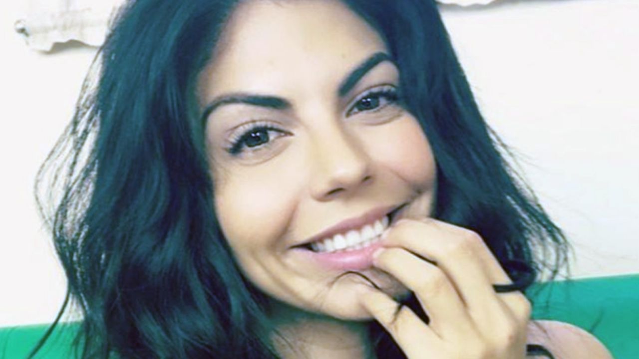 ¡Mamá orgullosa! África Zavala presume a su bebé de un mes en Instagram