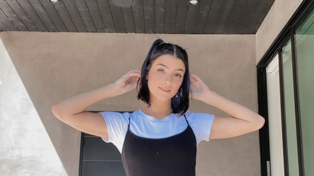 Tras publicar una foto a la orilla del mar, Charli D’amelio cautiva a sus fans en Instagram