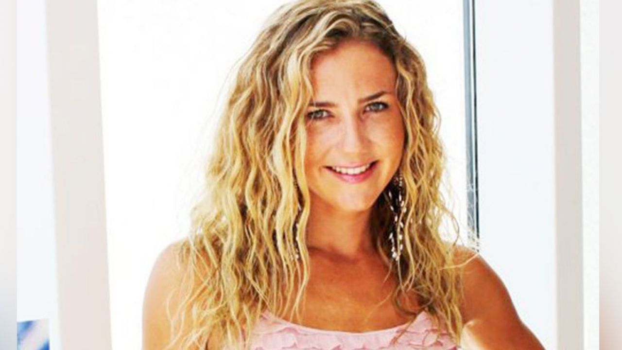 A pesar de su embarazo, exactriz de Televisa confiesa que no ha parado de trabajar