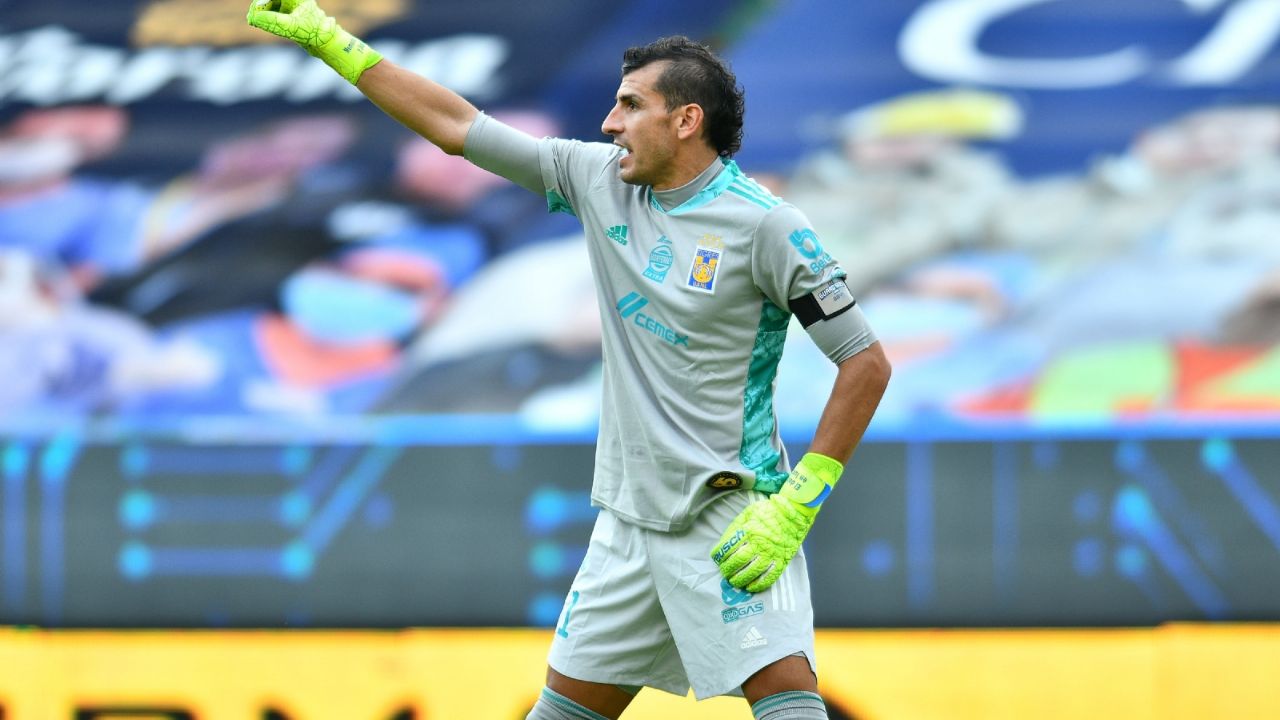 Nahuel Guzmán reaparece en la portería y salva a Tigres de otra derrota