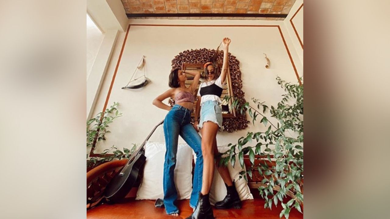 Ángela Aguilar estremece Instagram junto a Aneliz Aguilar al lucirse de esta manera