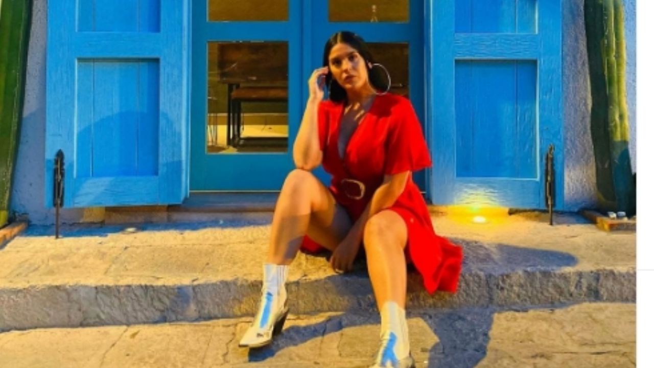 ¡No solo modela, también canta! Curvy deja a todos boquiabiertos al presumir sus talentos de esta forma