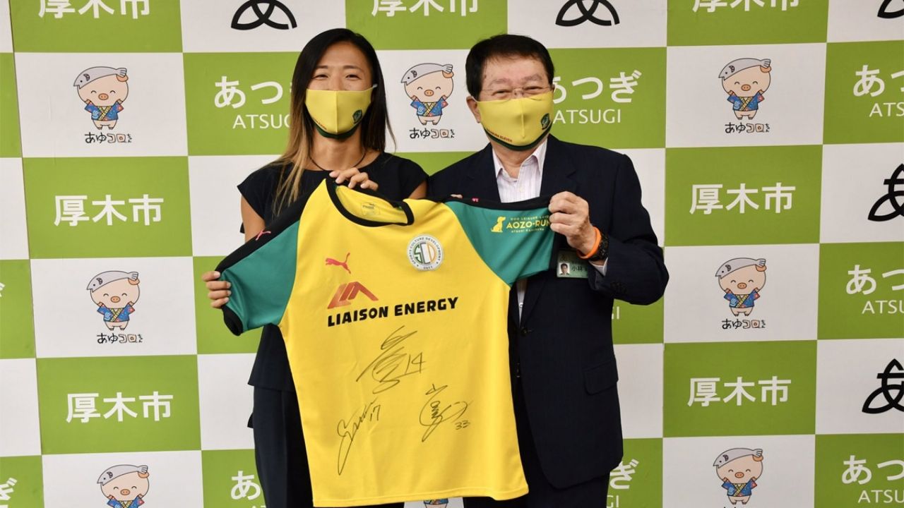 Yuki Nagasato, primera mujer futbolista en jugar con un equipo varonil en Japón