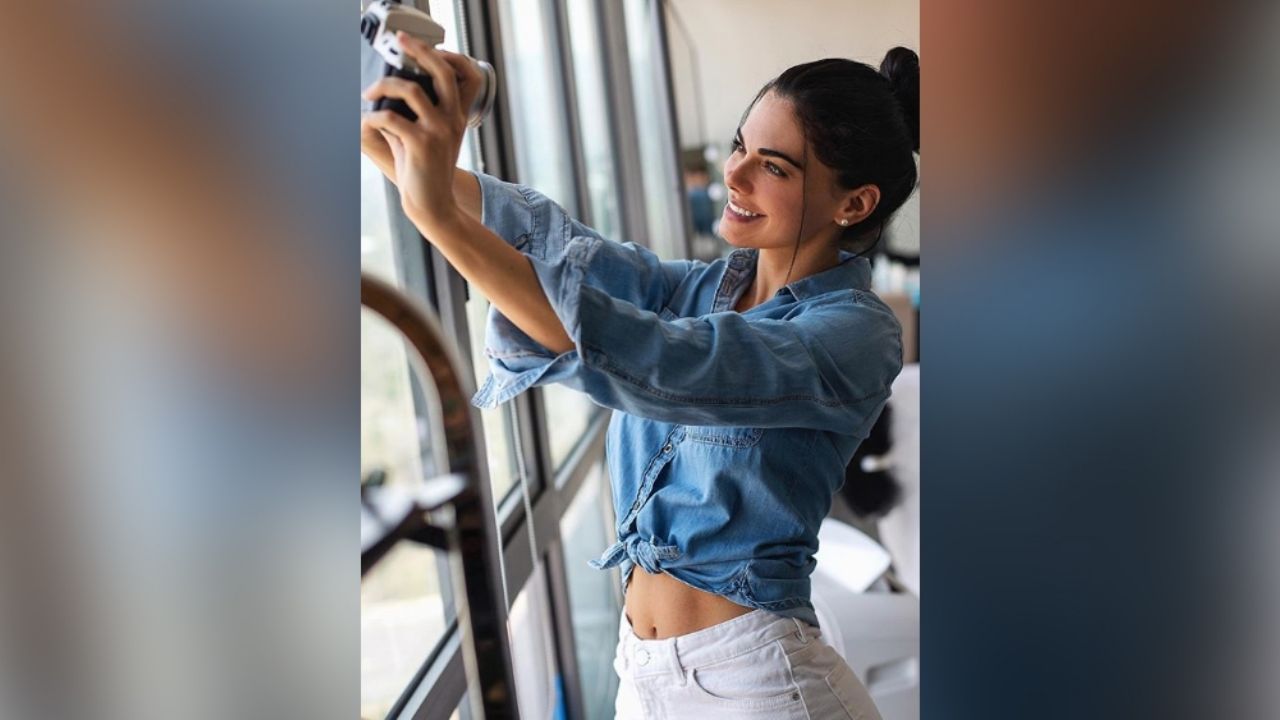 Livia Brito deleita pupilas al menearse en un espectacular baile al ritmo de la cumbia