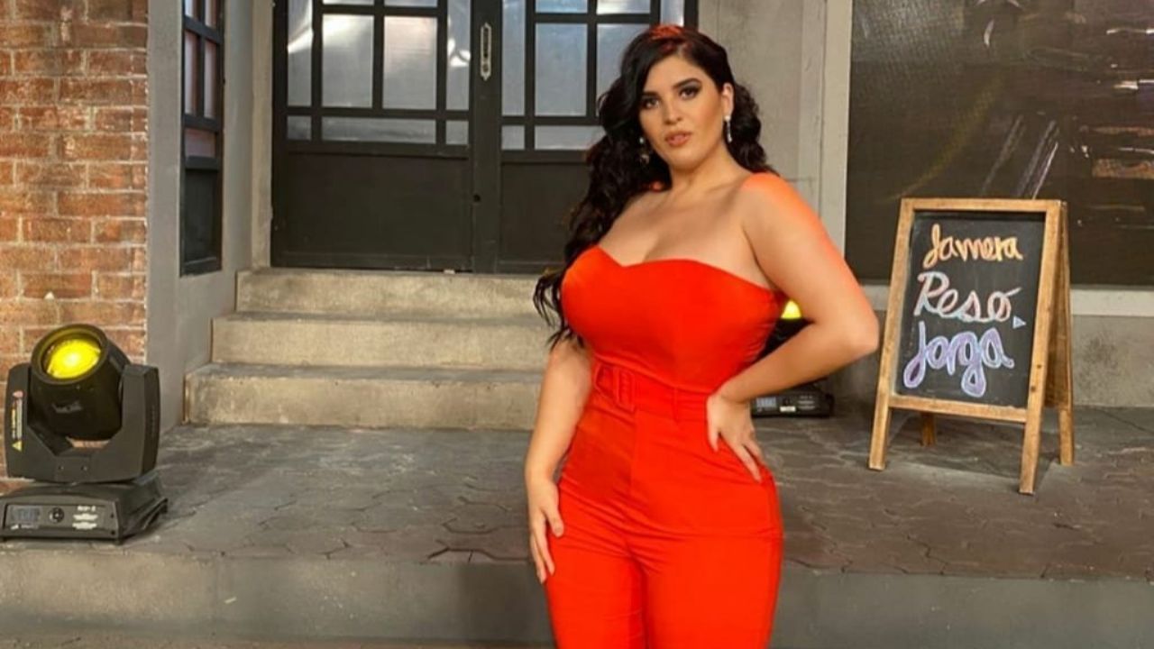¿Recién levantada? Curvy impacta al exhibirse en redes al natural y sin una gota de maquillaje