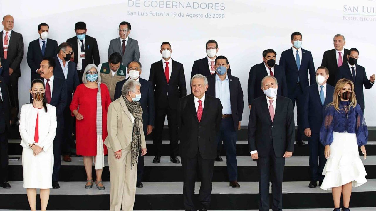 AMLO niega ruptura con gobernadores: “Todos recibirán las participaciones federales”