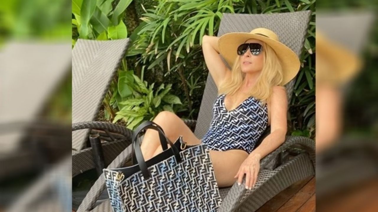 A sus 56 años, Yuri deja a todos boquiabiertos con sensacional baile y tremendo ‘outfit’ tropical