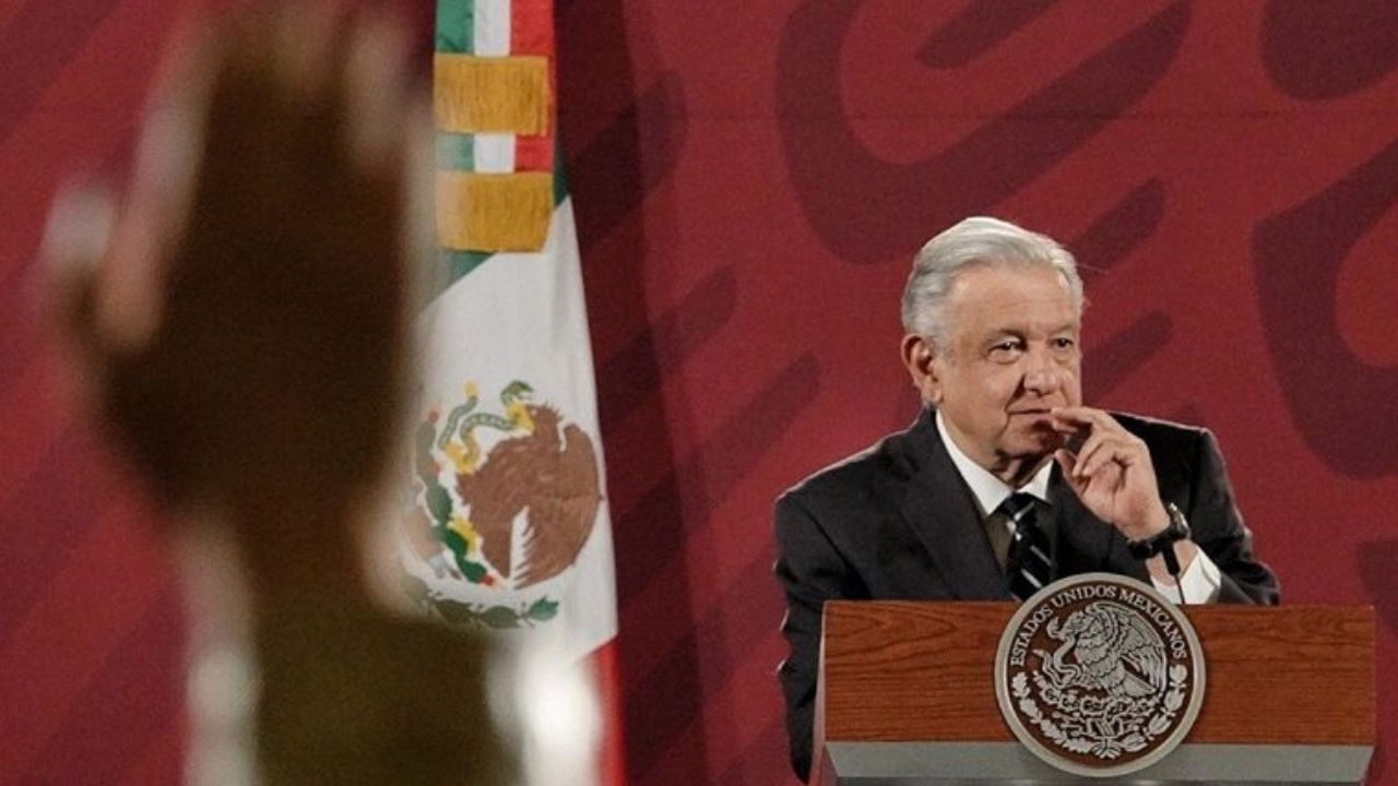 Gobierno de AMLO cede terreno en Holbox a empresa donde trabaja su nuera