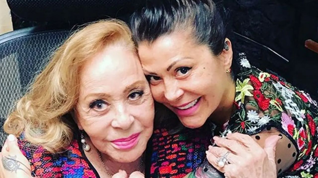 Silvia Pinal celebra sus 89 años junto a sus hijas Alejandra Guzmán y Sylvia Pasquel