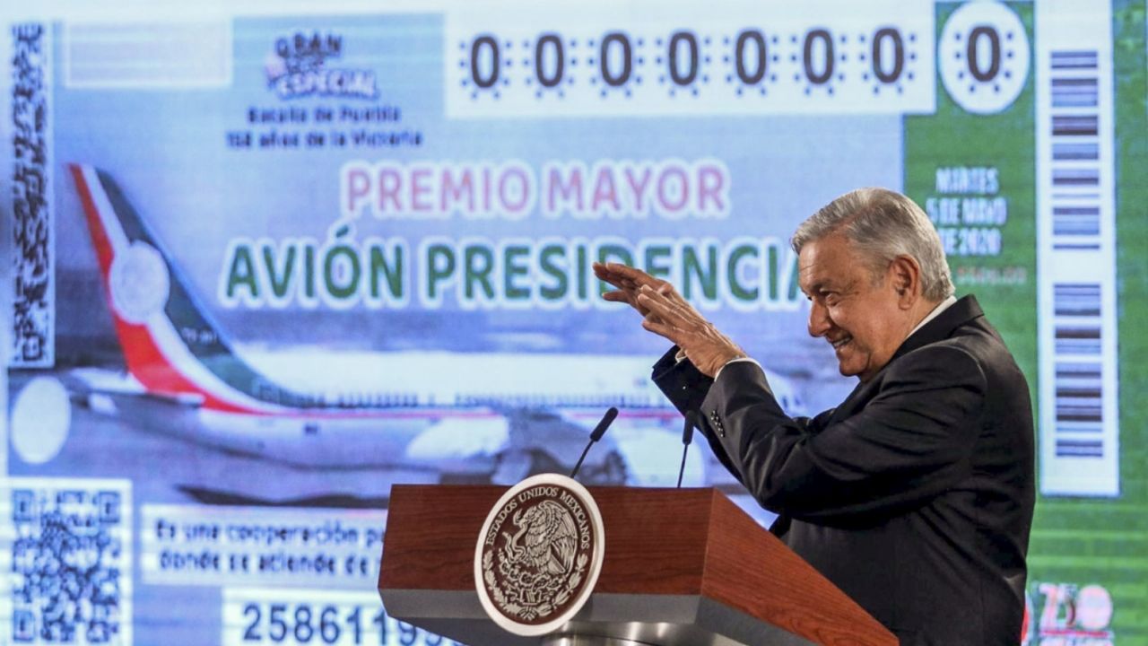 AMLO sí vendió los ‘cachitos del avión’: “Cumplimos con la meta de obtener para pagar los premios”