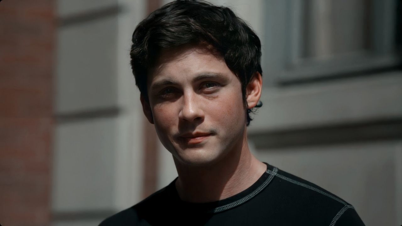 “¡Poseidón!”: Logan Lerman reaparece con nuevo ‘look’ y se vuelve tendencia en Twitter