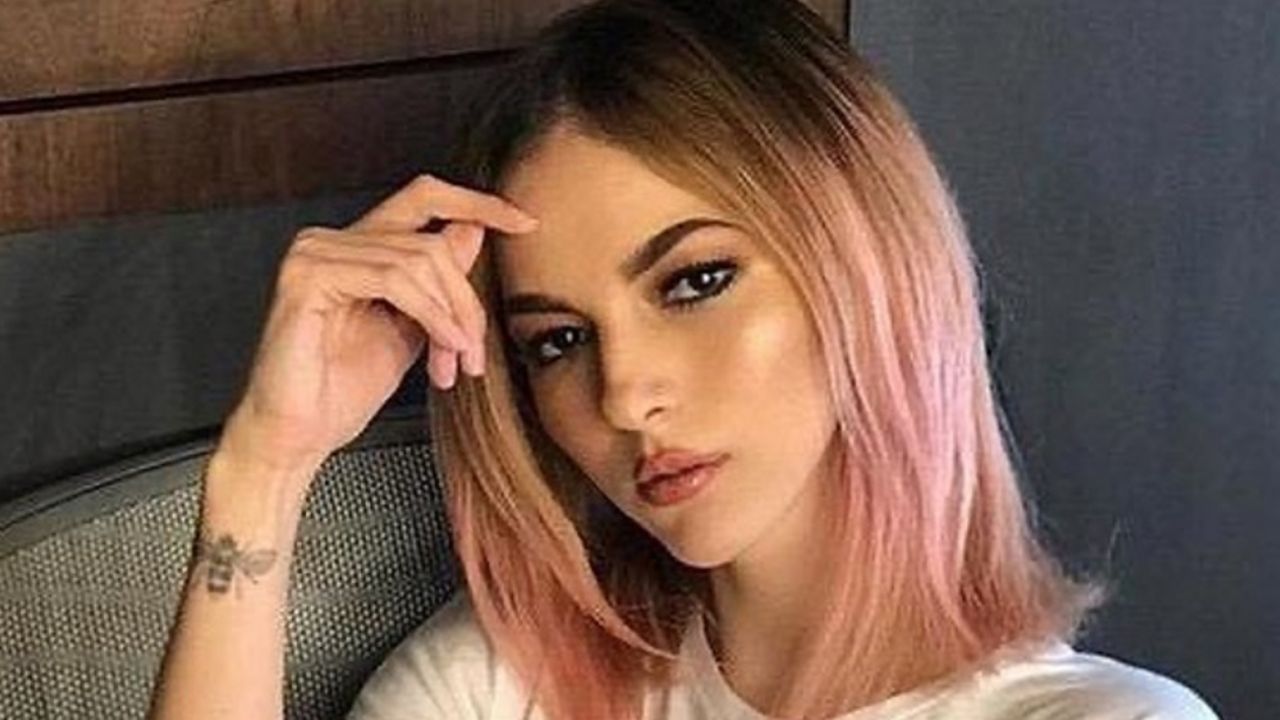 Instagram: Paty Cantú presume increíble flexibilidad con complicada posición