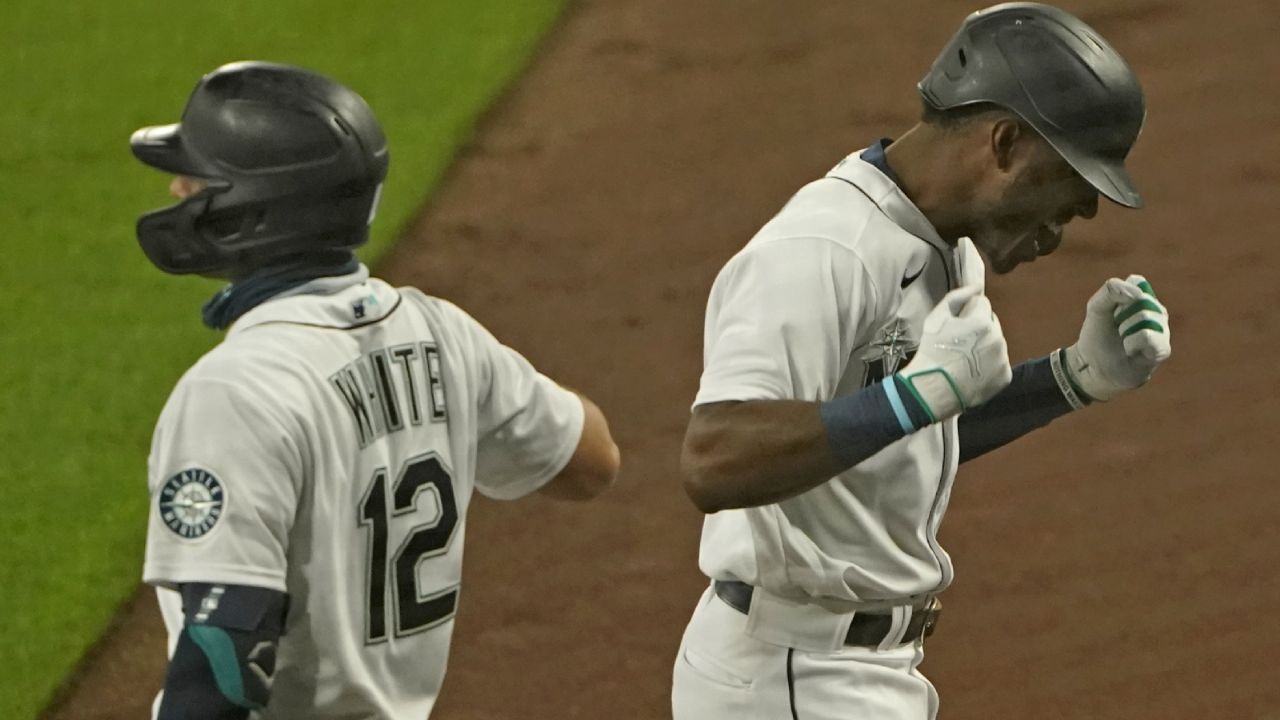 Marineros gana el primero de la doble cartelera contra los Atléticos