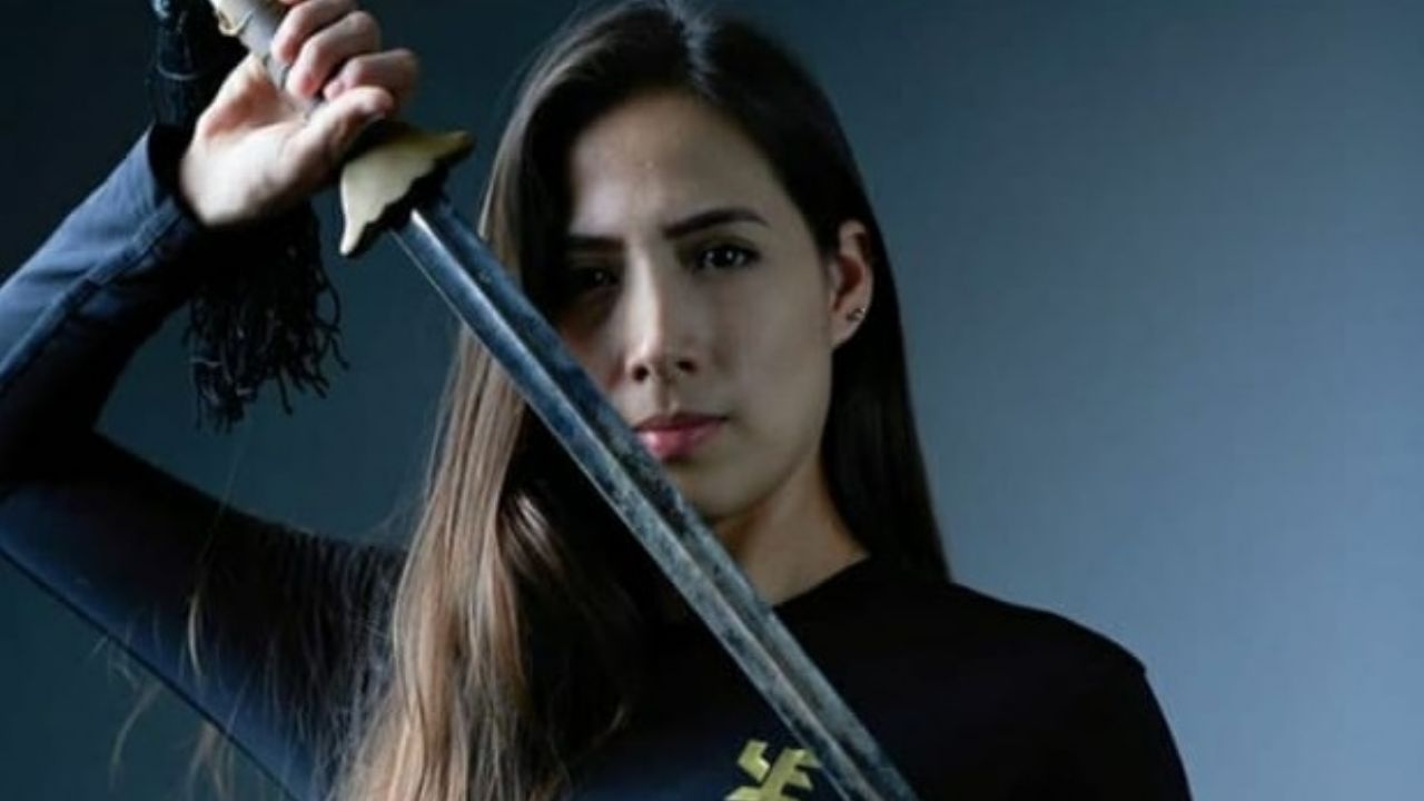 Tras ser llamada “gorda y marrana”, atacan a Cecy por golpear a Pato Araujo y negarlo