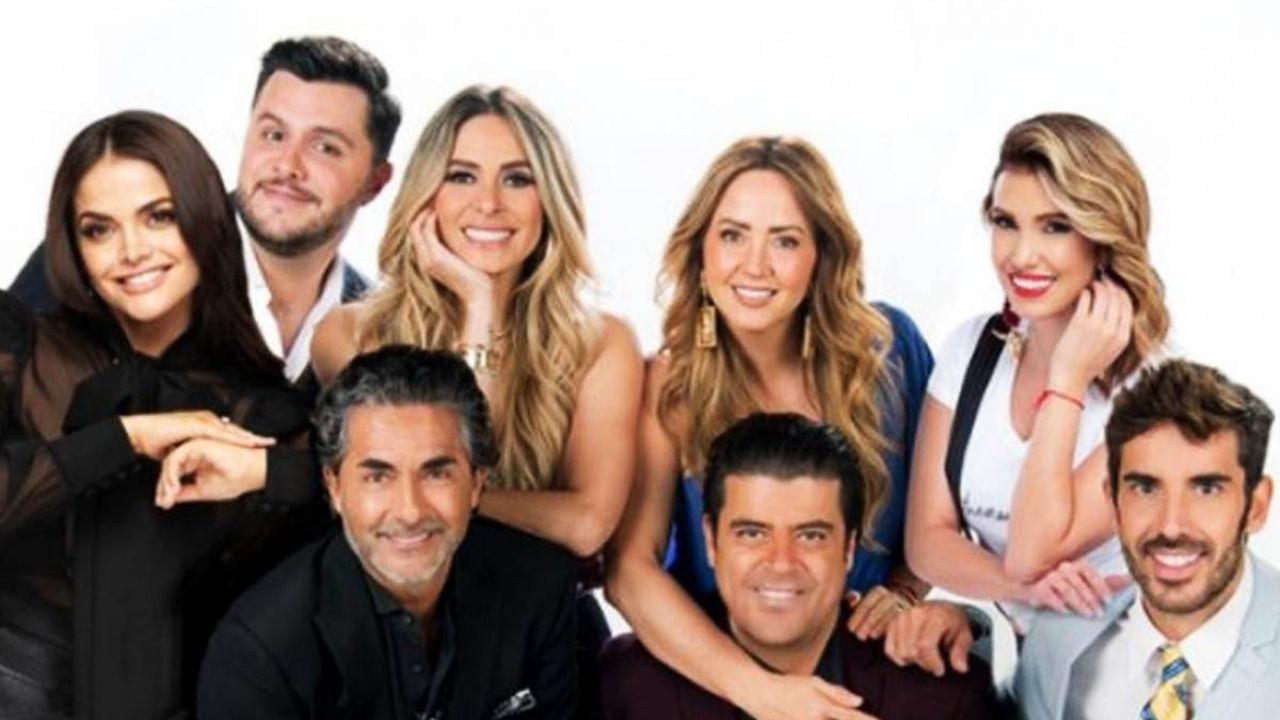 “Fuera de Televisa”: Tras promocionar a ‘VLA’, conductora de ‘Hoy’ hace esto al aire y la destrozan