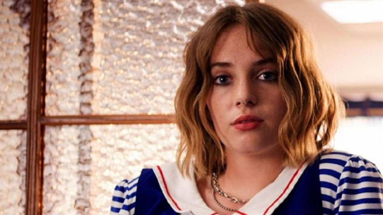 ¡Impresionante! La actriz de ‘Stranger Things’, Maya Hawke, confiesa que sufre de dislexia